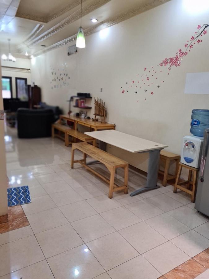 Traveller Home Тангеранг Экстерьер фото
