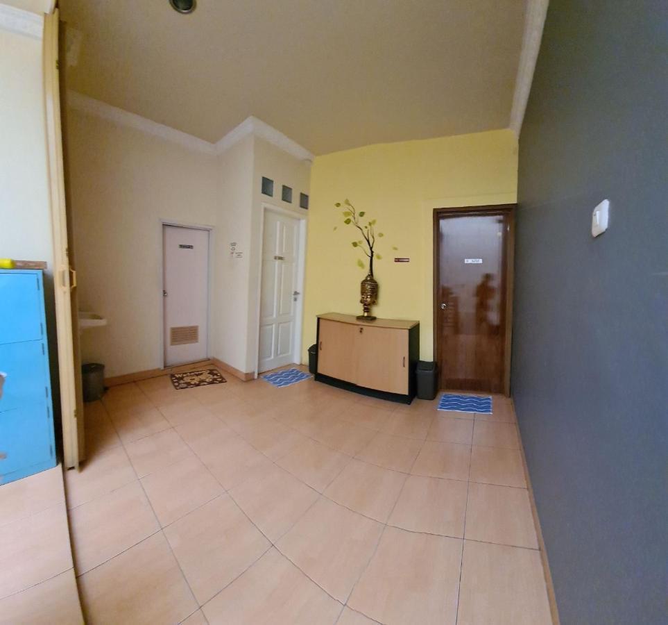 Traveller Home Тангеранг Экстерьер фото